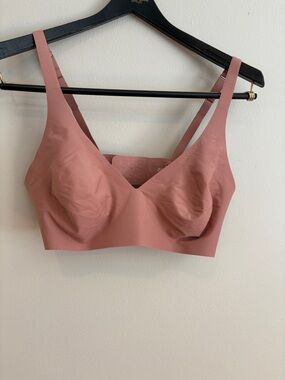 NWOT Bombas Wireless Bra size XL